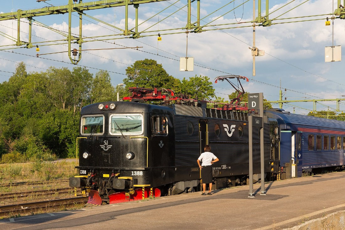 Trem SJ InterCity na Suécia